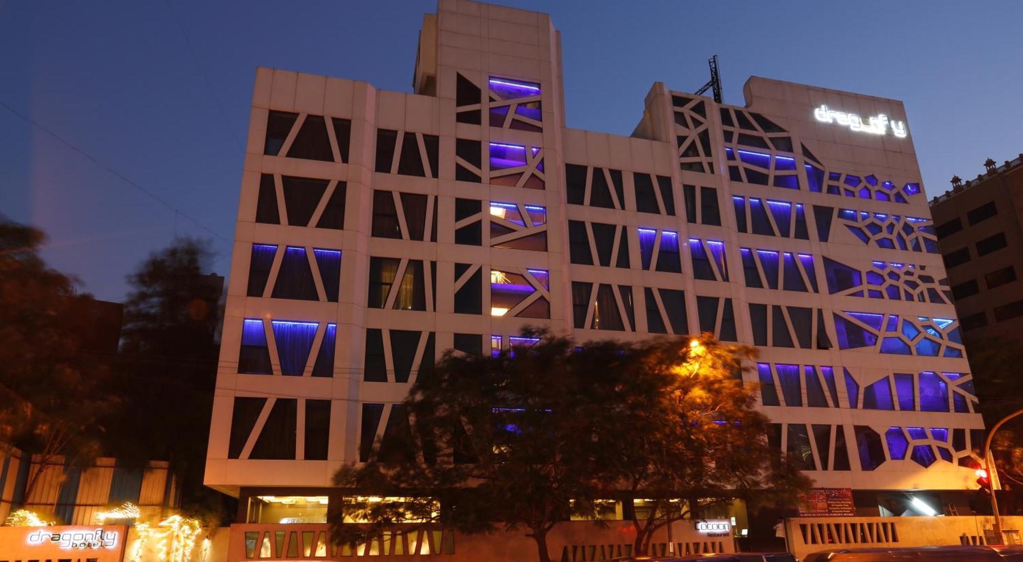 Dragonfly Hotel - The Art Hotel Mumbai Exterior photo