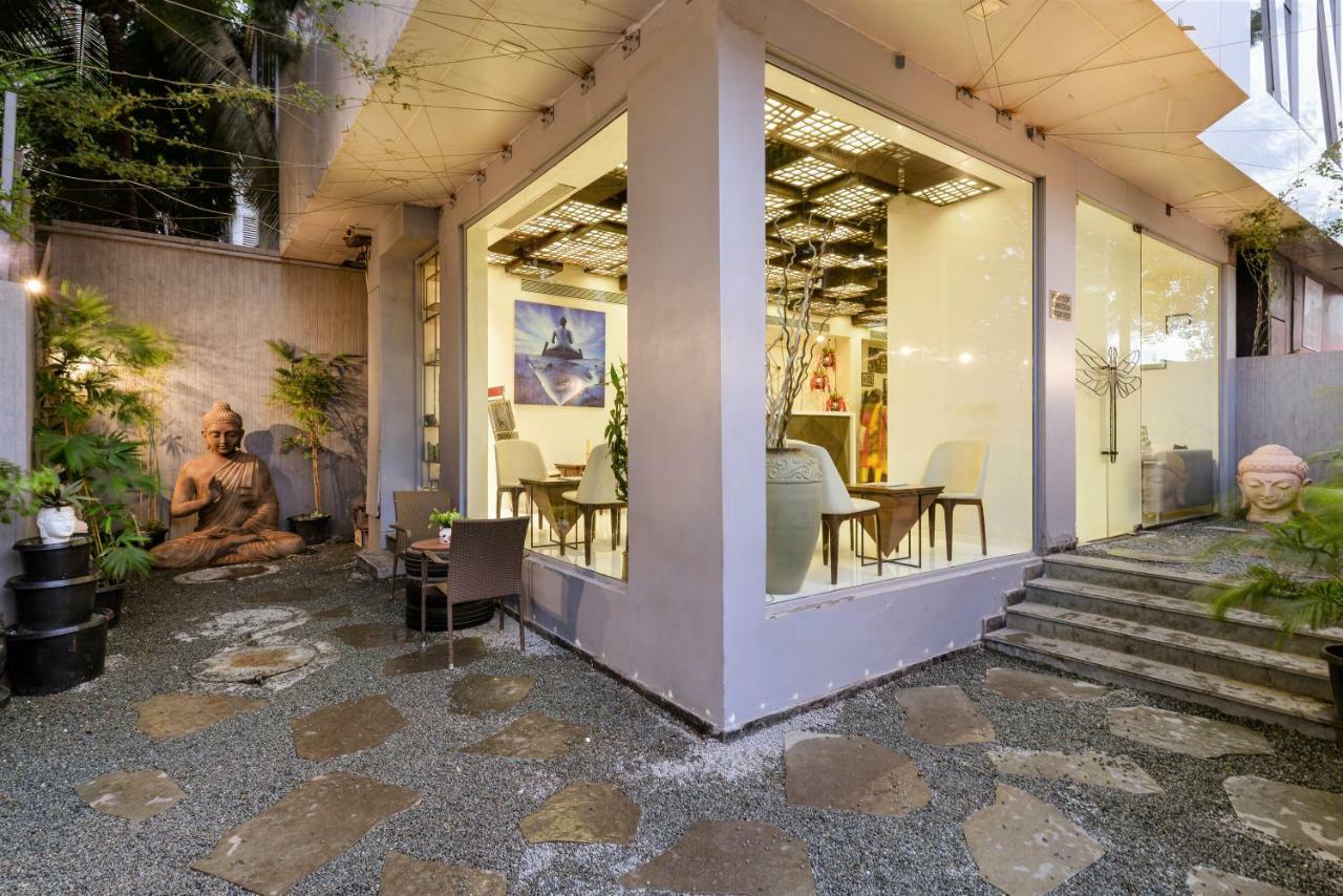 Dragonfly Hotel - The Art Hotel Mumbai Exterior photo