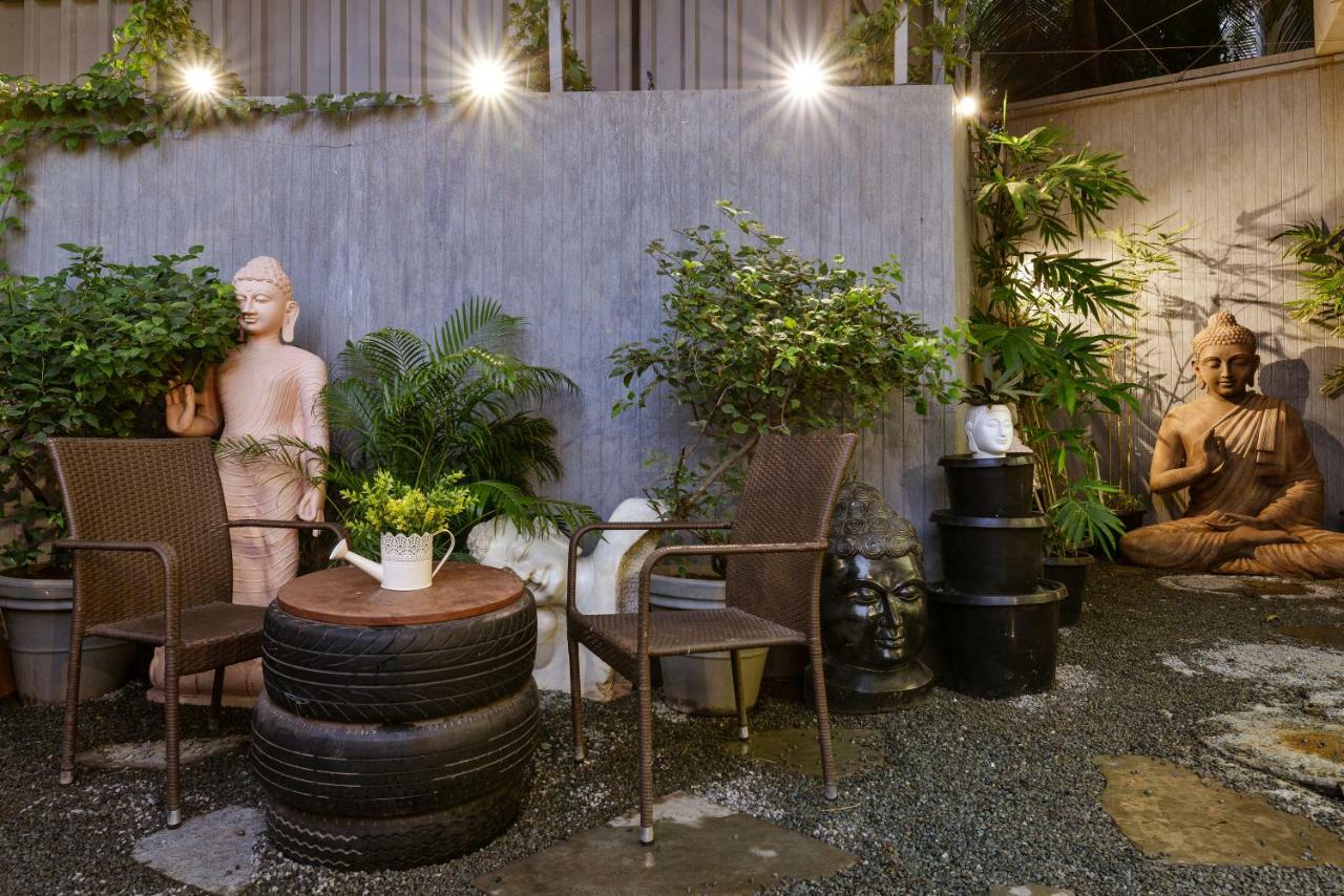 Dragonfly Hotel - The Art Hotel Mumbai Exterior photo
